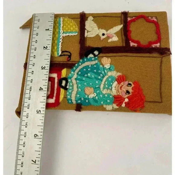 VTG Crewel Girls Memory Box Embroidered Textile Wall Art 7"x5" Sunset Designs - Picture 4 of 9